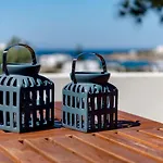 Mare Syros Finikas (Syros)