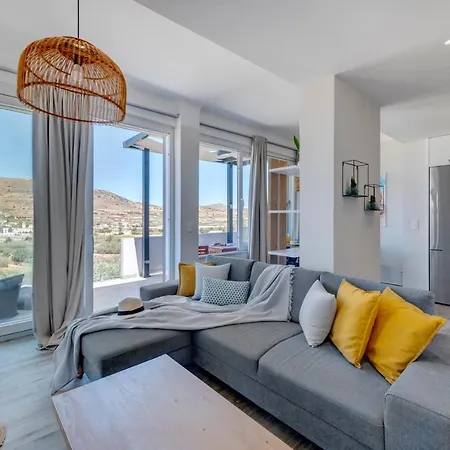Mare Syros