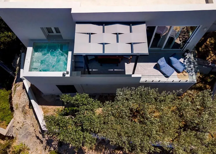 Mare Syros Villa Finikas (Syros)